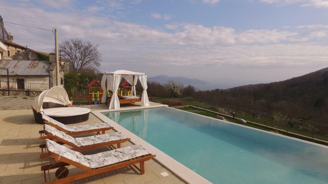 Villa Bambi Mošćenička Draga Kültér fotó